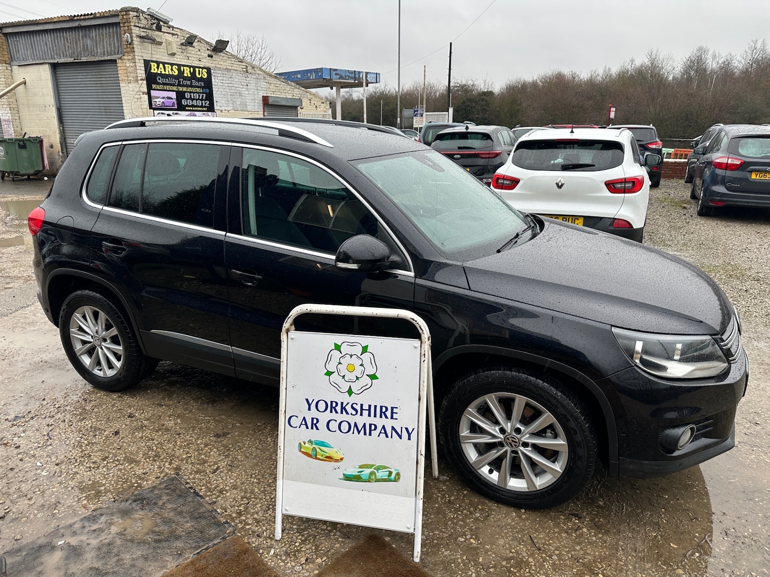 Used Volkswagen Tiguan 2011 for sale - 77283150: Photo 2
