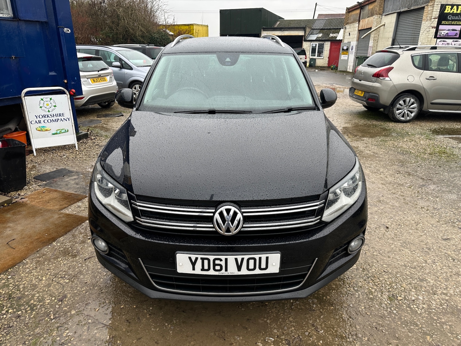Used Volkswagen Tiguan 2011 for sale - 77283150: Photo 4