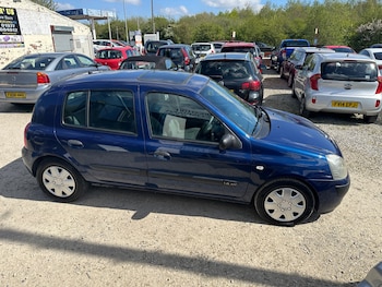 Used Renault Clio 2005 for sale - 78342233: Photo