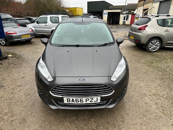 Used Ford Fiesta 2017 for sale - 77447038: Photo