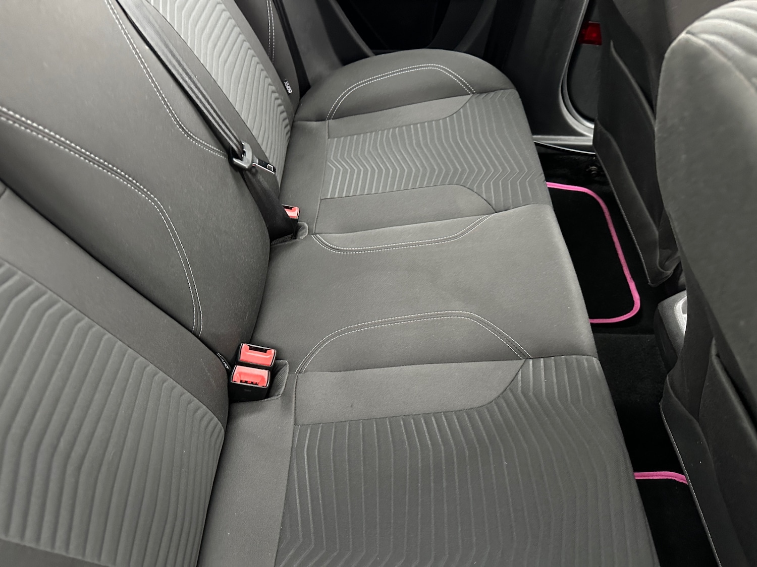 Used Ford Fiesta 2017 for sale - 77447038: Photo 9