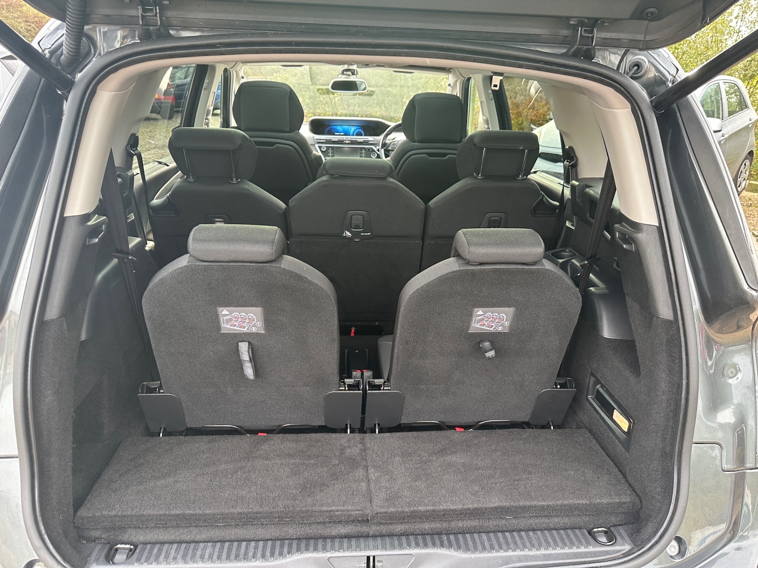 Used Citroen C4 Grand Picasso 2016 for sale - 76421937: Photo 10