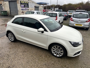 Used Audi A1 2012 for sale - 76541512: Photo