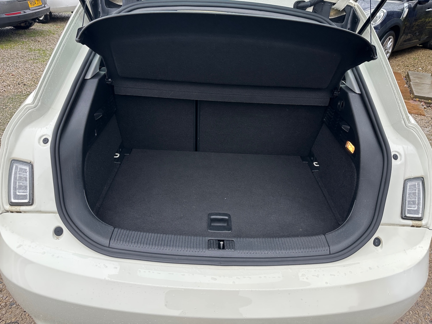 Used Audi A1 2012 for sale - 76541512: Photo 9