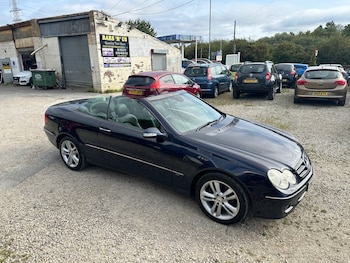 Used Mercedes-Benz CLK 2005 for sale - 75511816: Photo