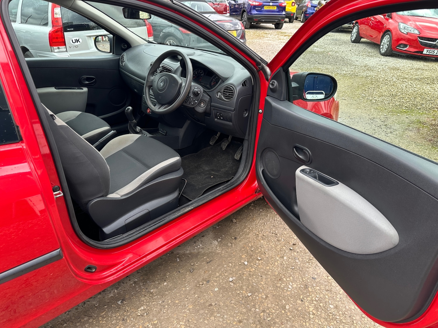 Used Renault Clio 2009 for sale - 78039378: Photo 13