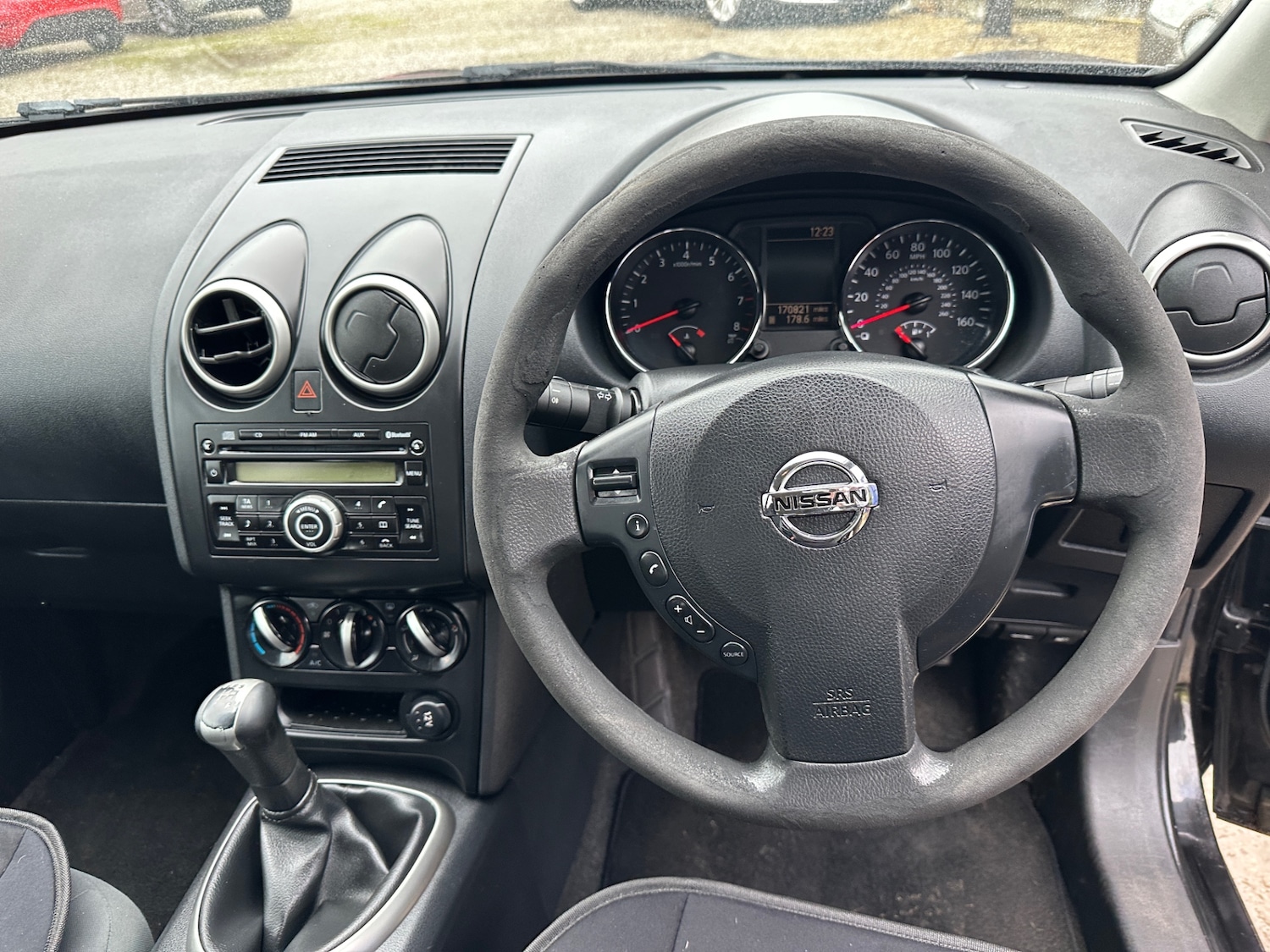 Used Nissan Qashqai 2010 for sale - 77475177: Photo 13