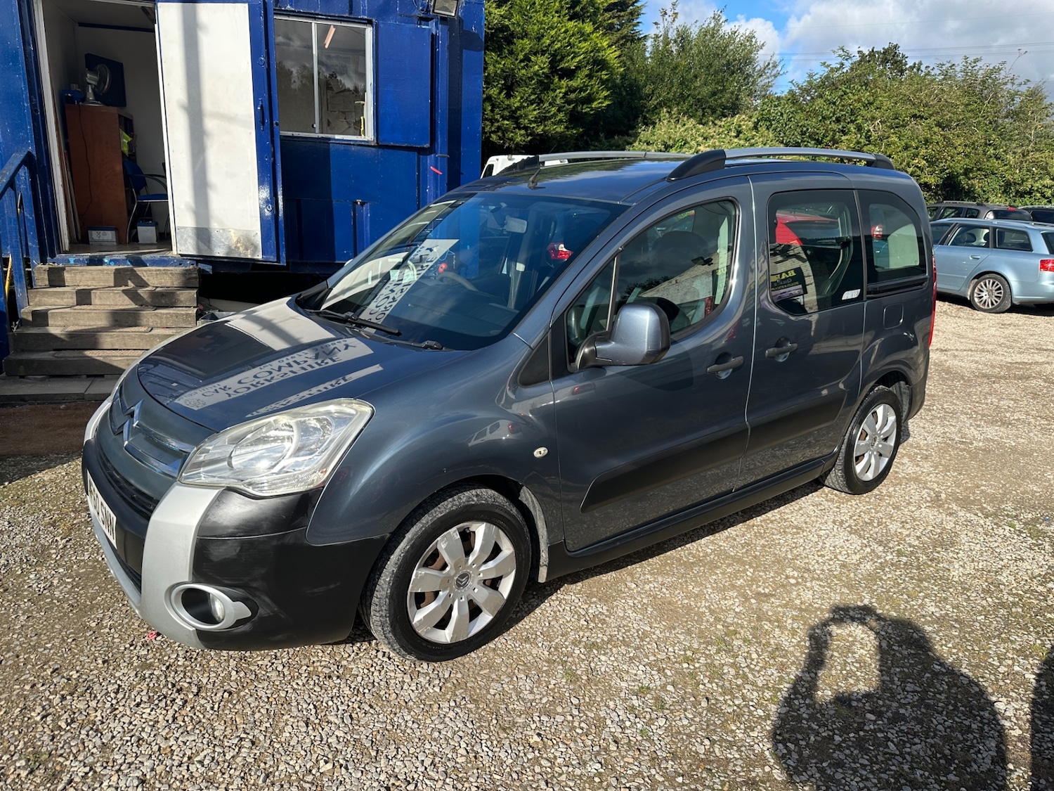 Vehicle 5