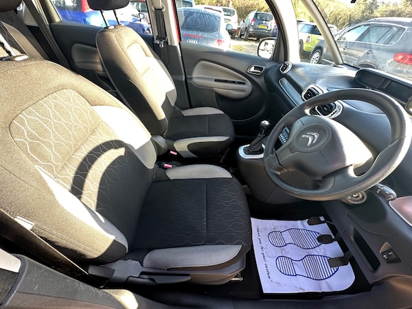 Used Citroen C3 Picasso 2013 for sale - 76340302: Photo 12