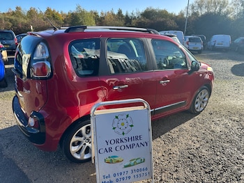 Used Citroen C3 Picasso 2013 for sale - 76340302: Photo