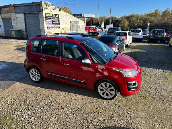 Used Citroen C3 Picasso 2013 for sale - 76340302: Photo 3