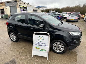 Used Ford Ecosport 2015 for sale - 77774899: Photo