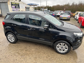 Used Ford Ecosport 2015 for sale - 77774899: Photo