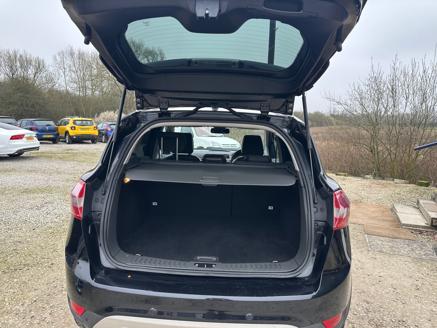 Used Ford Kuga 2011 for sale - 77962383: Photo 9