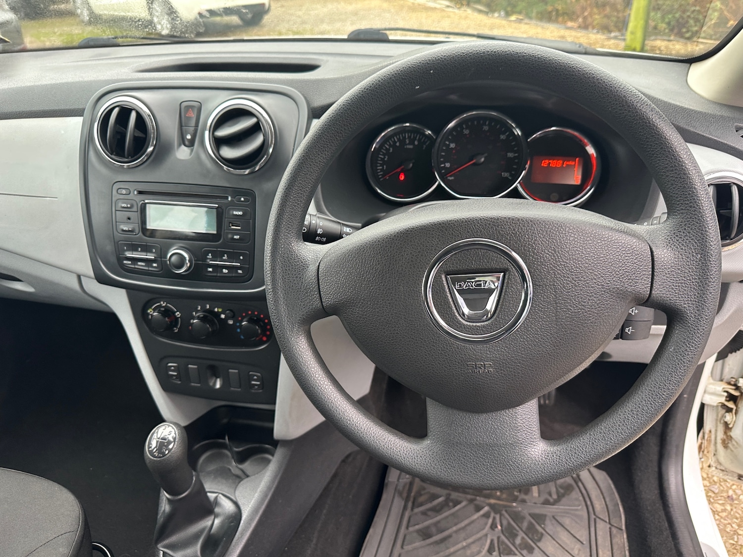 Used Dacia Sandero 2013 for sale - 76555294: Photo 13