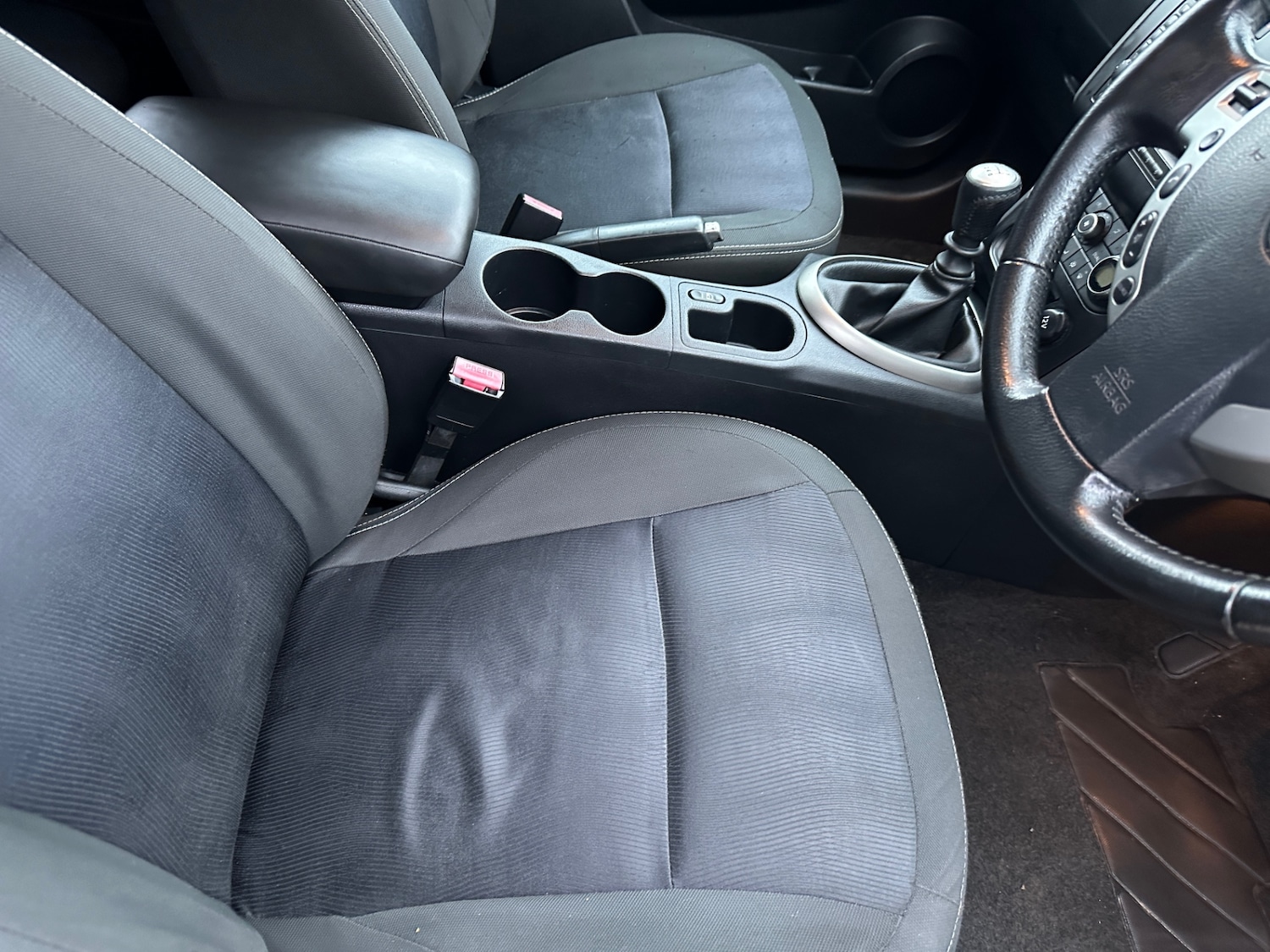 Used Nissan Qashqai 2011 for sale - 77367198: Photo 11