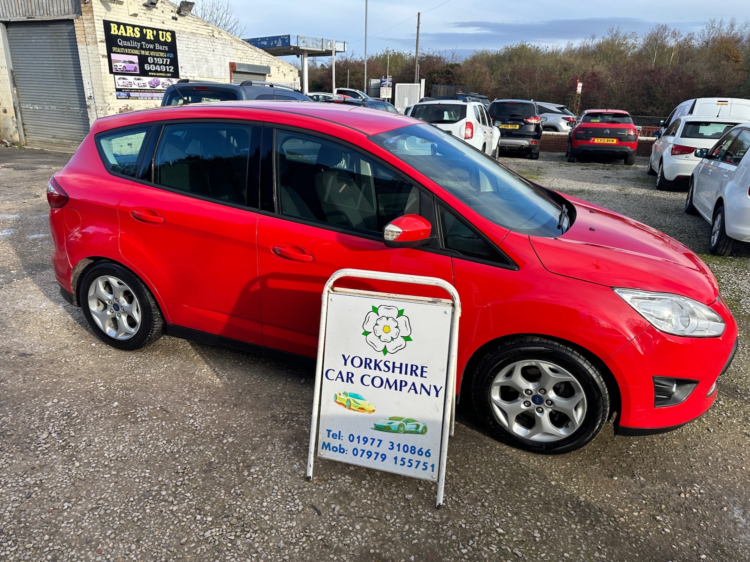 Used Ford C-Max 2013 for sale - 76625160: Photo 2