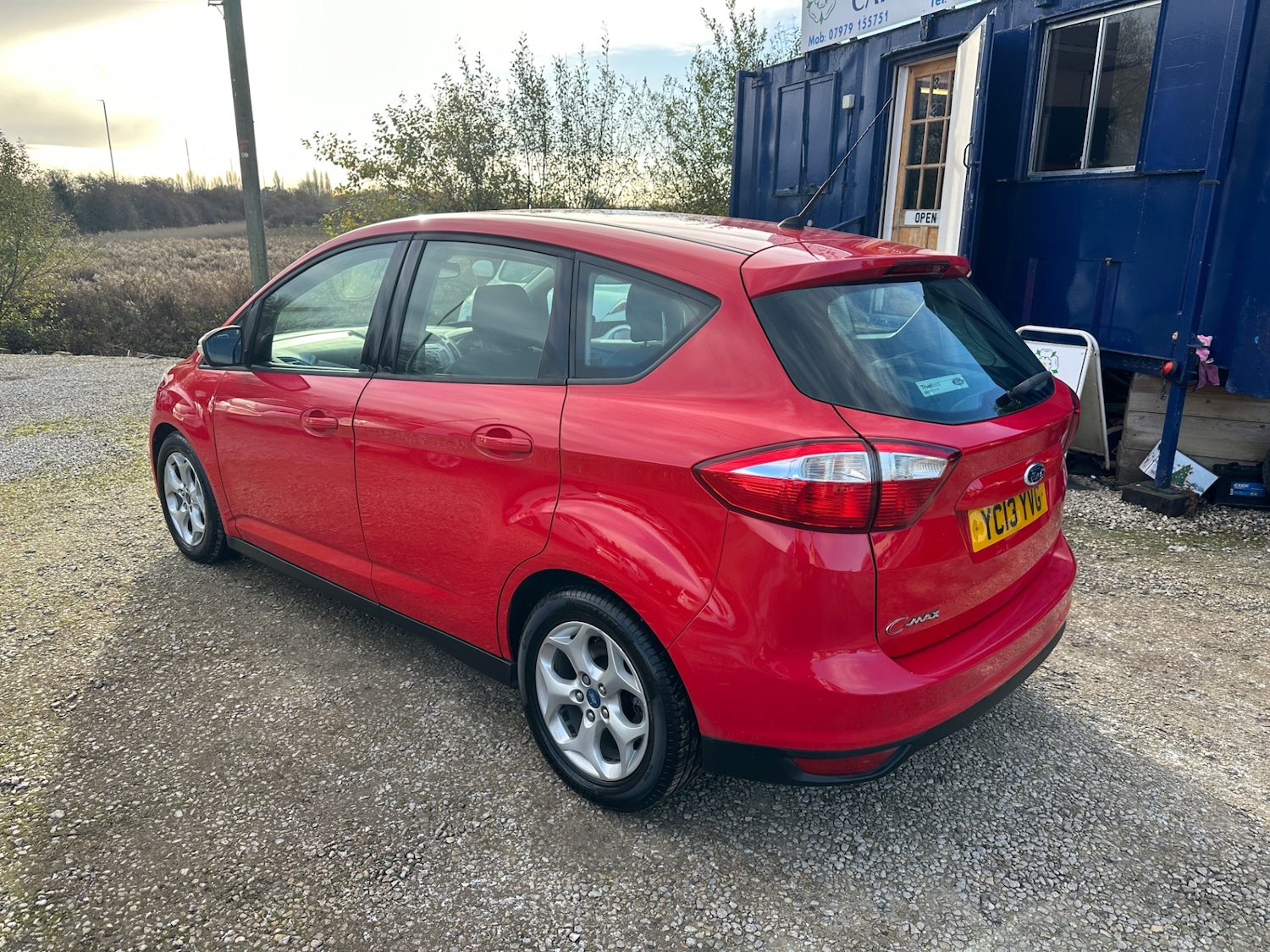 Used Ford C-Max 2013 for sale - 76625160: Photo 7