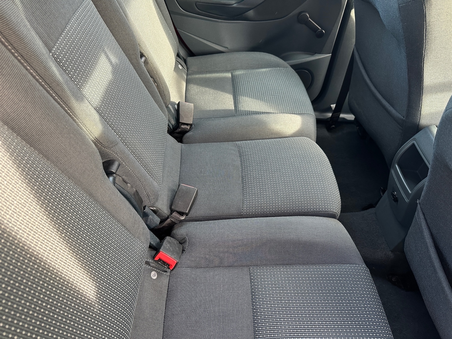 Used Ford C-Max 2013 for sale - 76625160: Photo 9