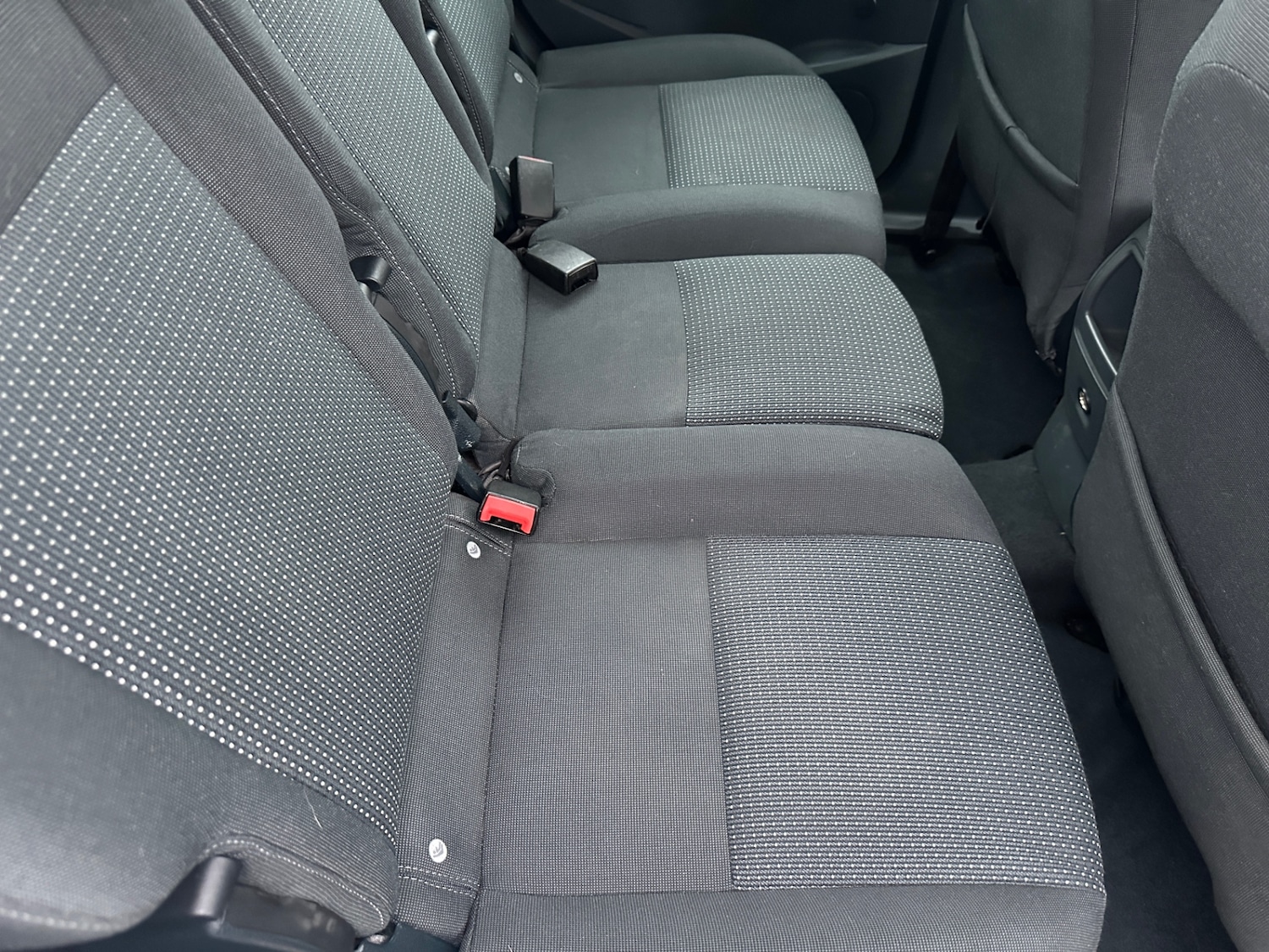 Used Ford C-Max 2013 for sale - 77274150: Photo 11