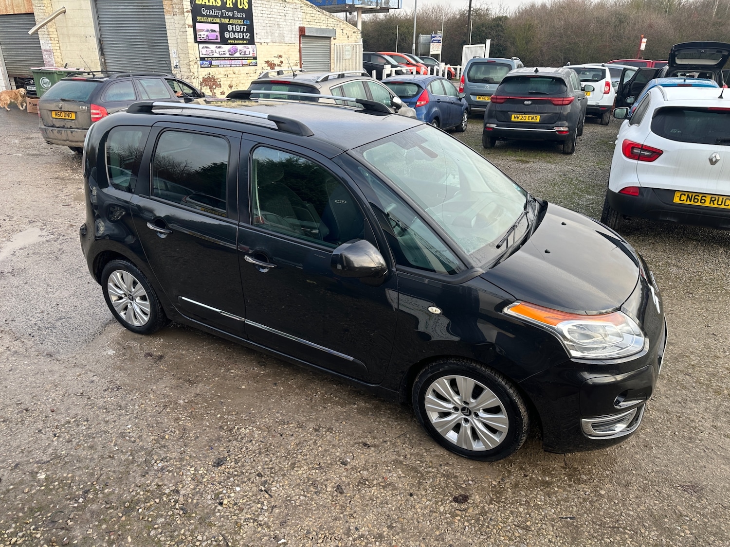 Used Citroen C3 Picasso 2011 for sale - 77297144: Photo 3