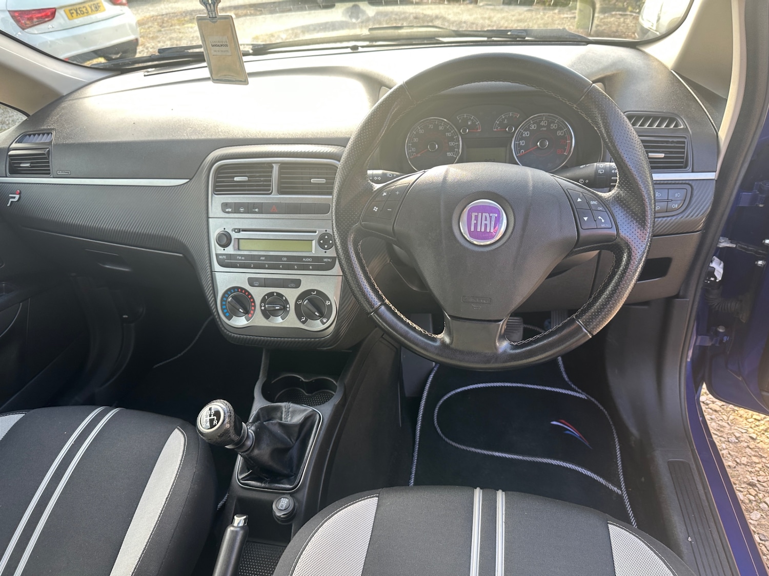 Used Fiat Grande Punto 2009 for sale - 76142409: Photo 10