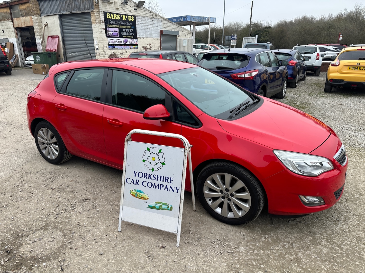 Used Vauxhall Astra 2010 for sale - 77963852: Photo 2