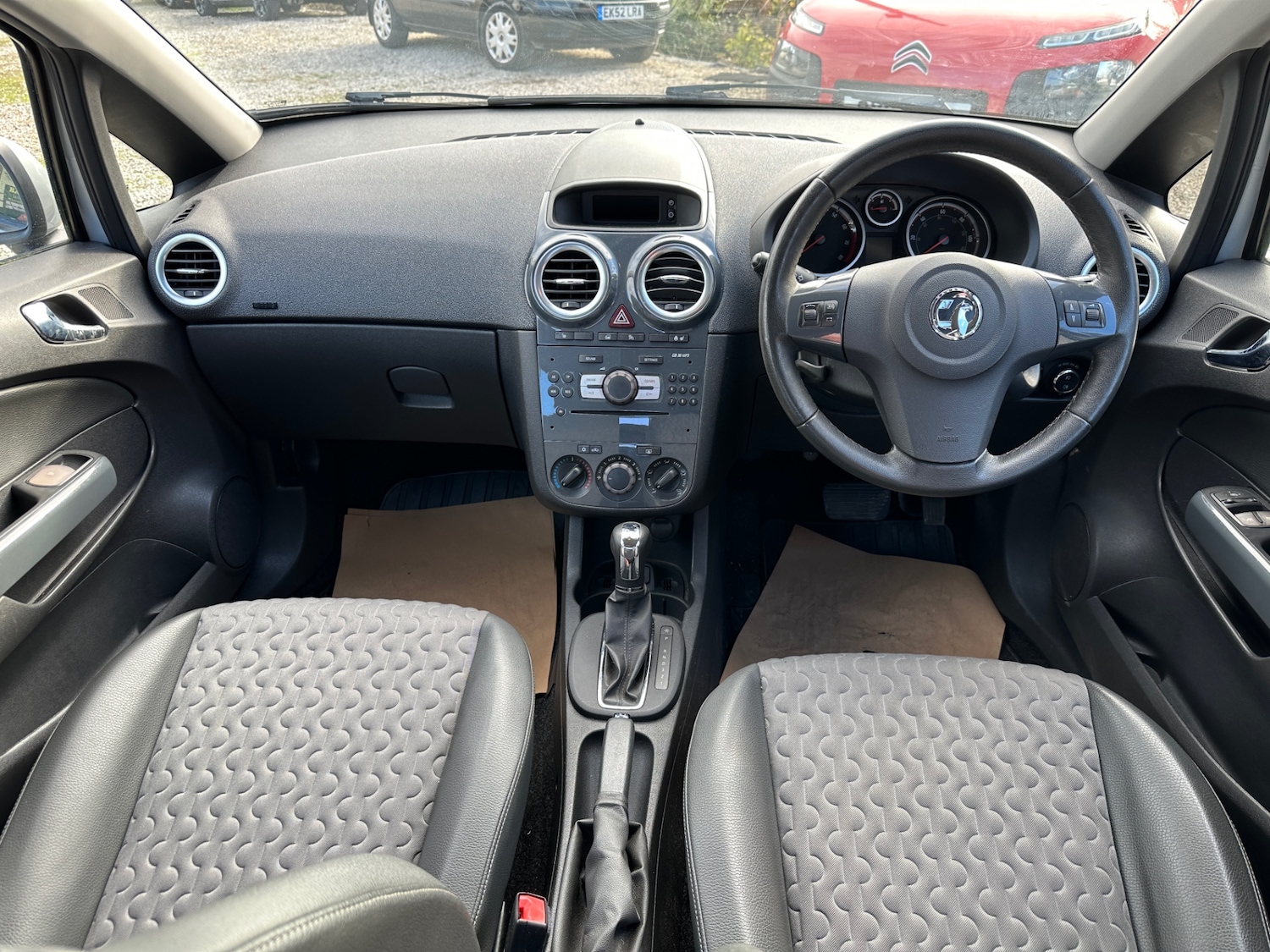 Used Vauxhall Corsa 2012 for sale - 76342070: Photo 10