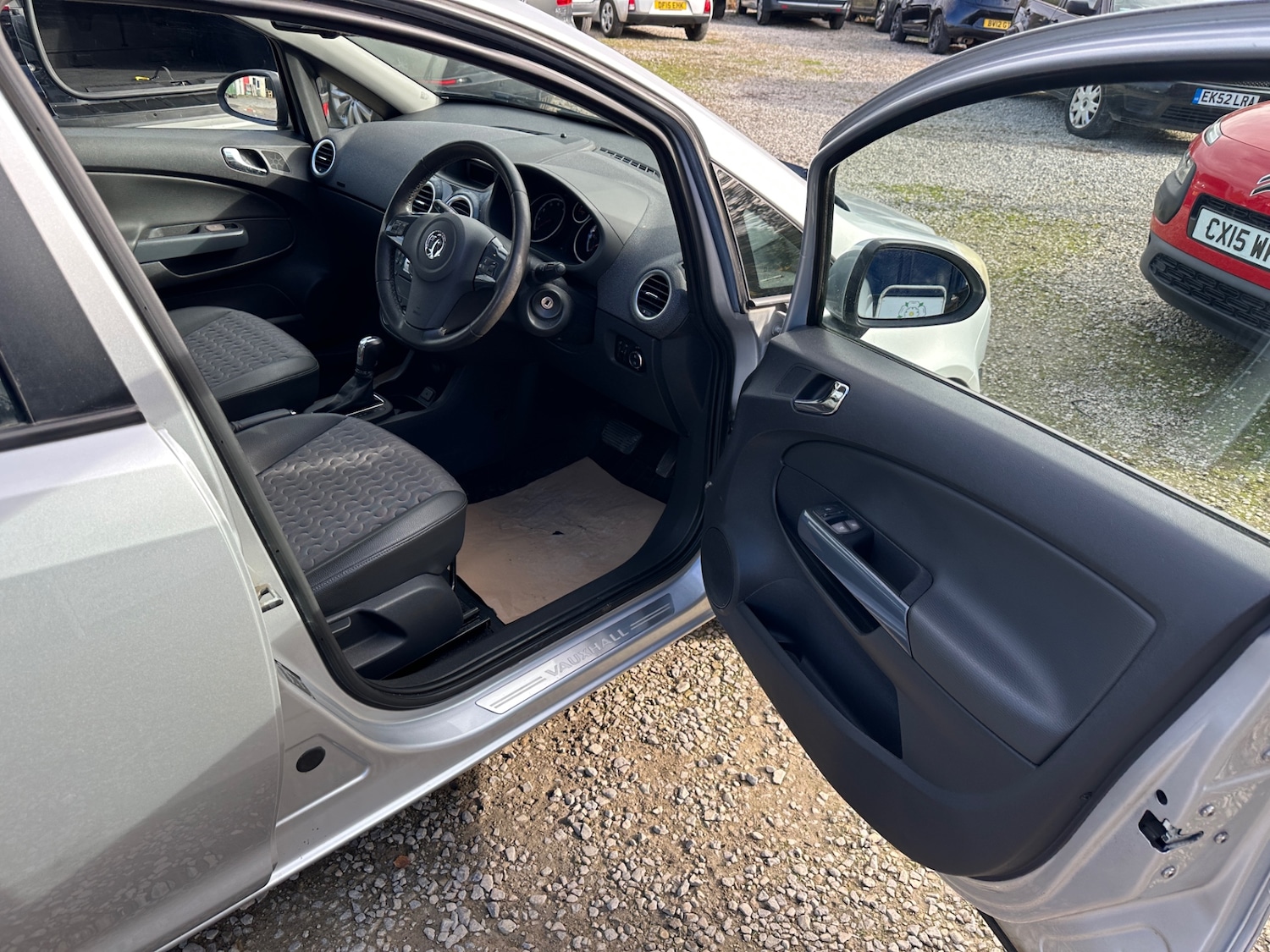 Used Vauxhall Corsa 2012 for sale - 76342070: Photo 14