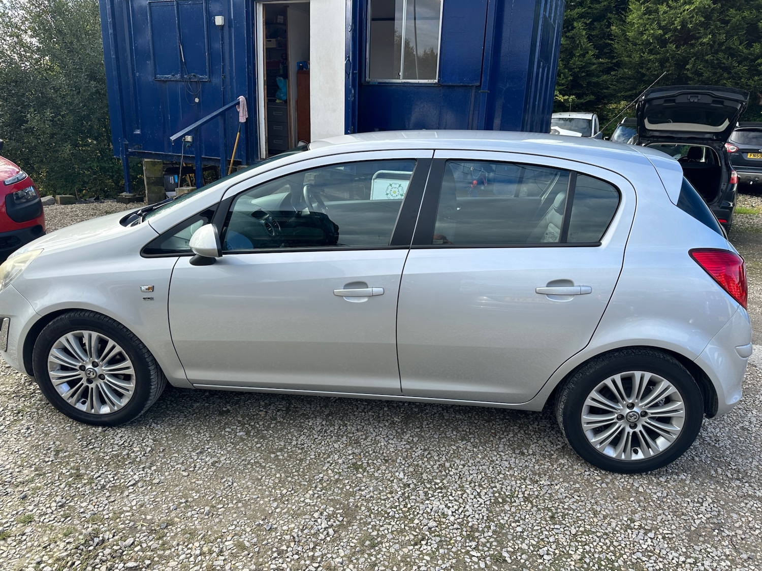 Used Vauxhall Corsa 2012 for sale - 76342070: Photo 5