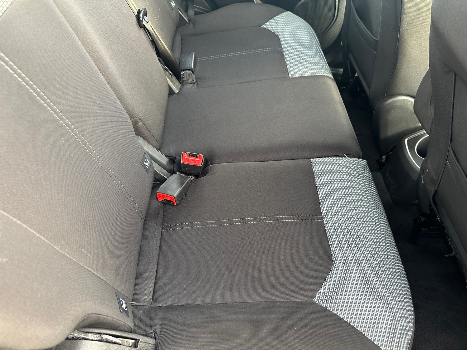 Used Ford Ecosport 2015 for sale - 76707571: Photo 11