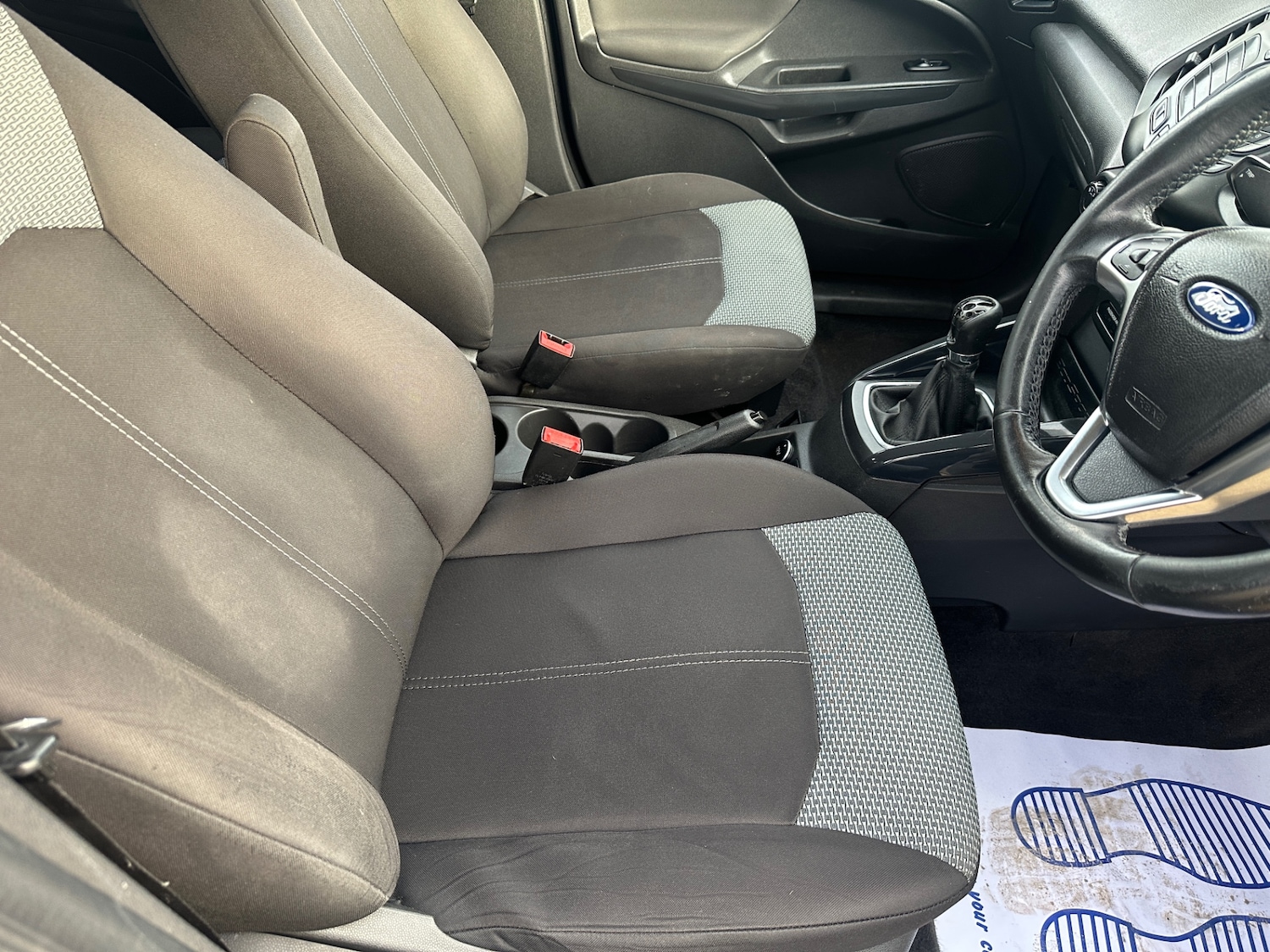 Used Ford Ecosport 2015 for sale - 76707571: Photo 13