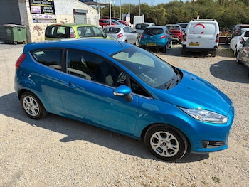 Used Ford Fiesta 2016 for sale - 79545777: Photo