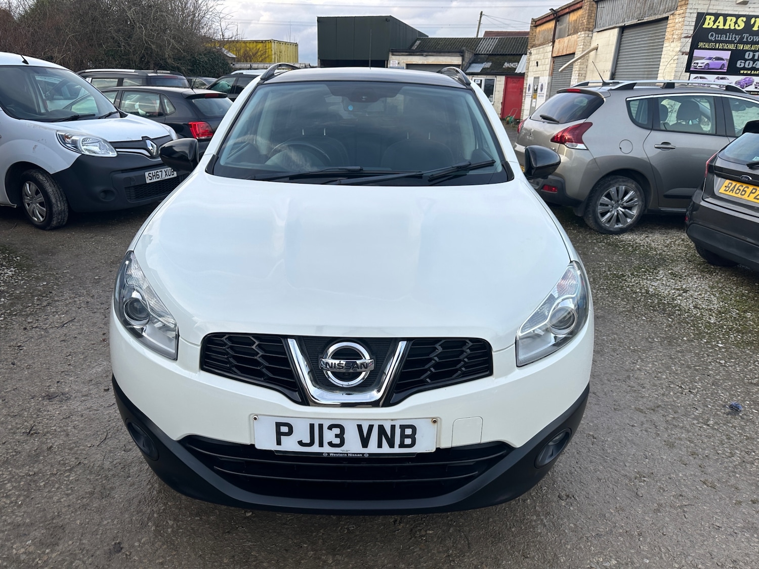 Used Nissan Qashqai 2013 for sale - 77492845: Photo 3