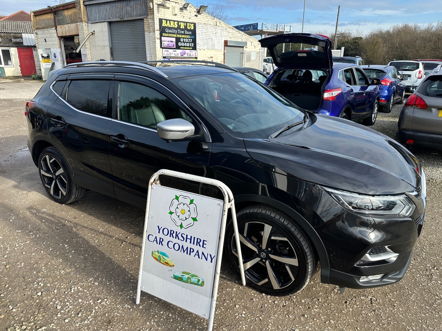 Used Nissan Qashqai 2018 for sale - 77662272: Photo 2