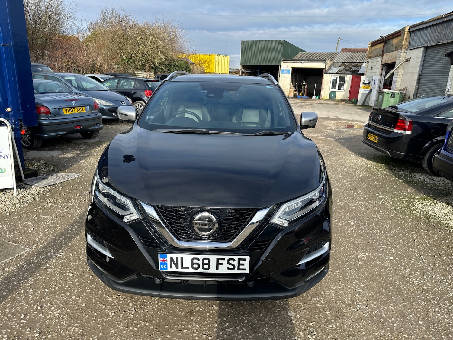 Used Nissan Qashqai 2018 for sale - 77662272: Photo 4