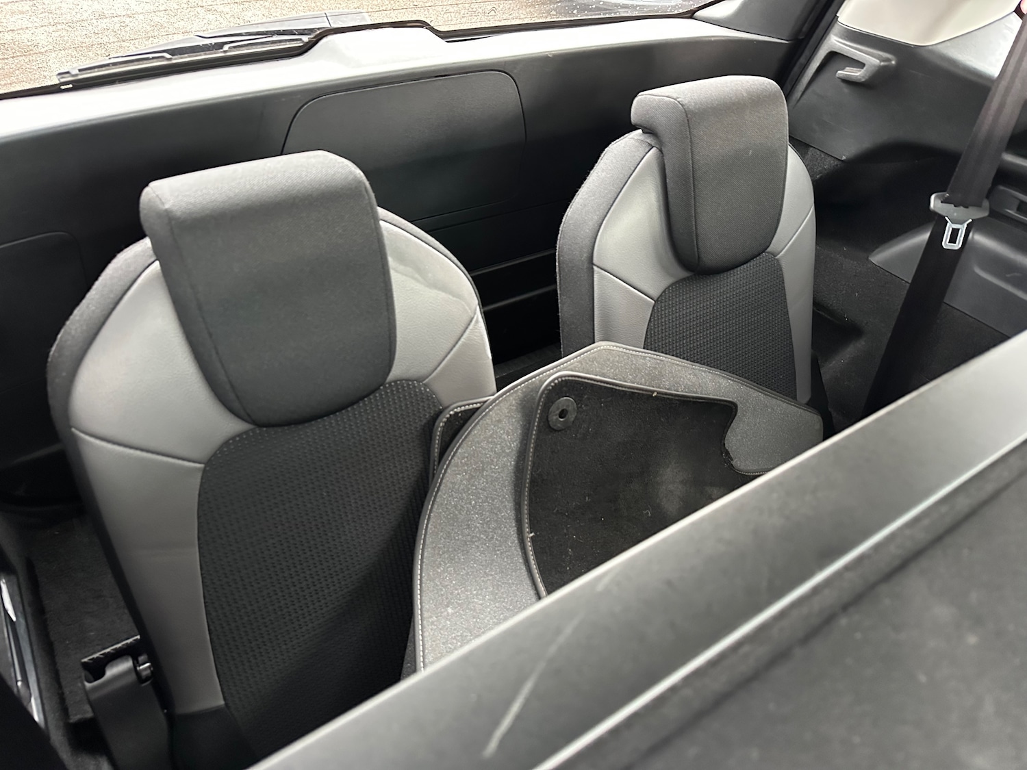 Used Citroen C4 Grand Picasso 2016 for sale - 76469134: Photo 15