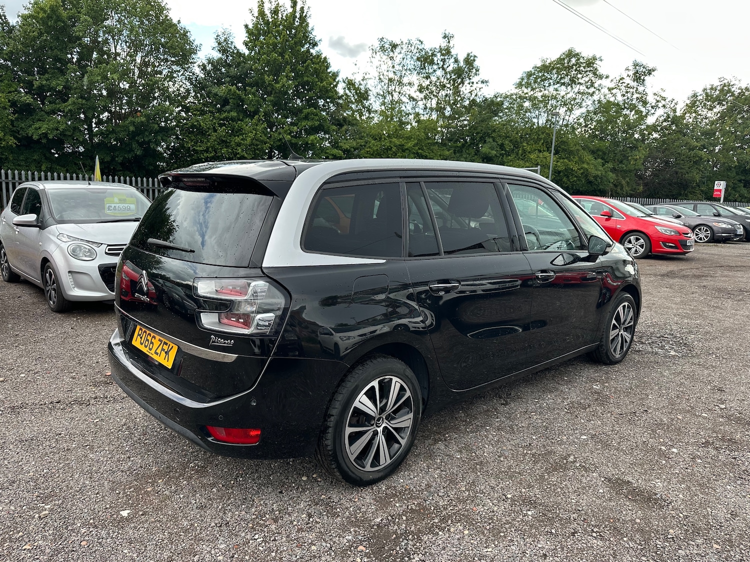 Used Citroen C4 Grand Picasso 2016 for sale - 76469134: Photo 3