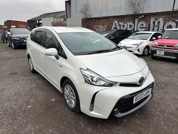 Used Toyota Prius+ 2020 for sale - 77037502: Photo