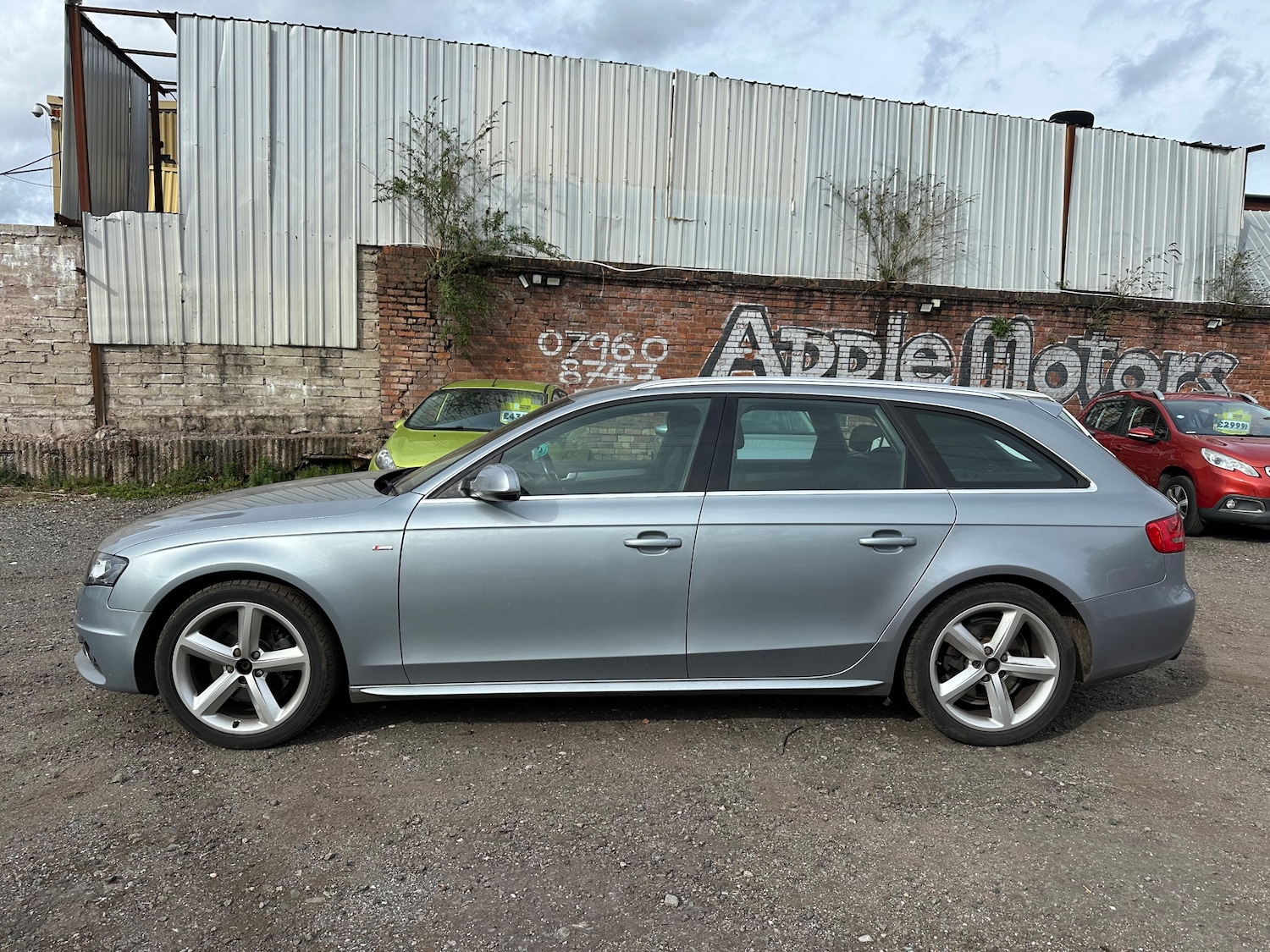 Used Audi A4 2010 for sale - 78124878: Photo 6