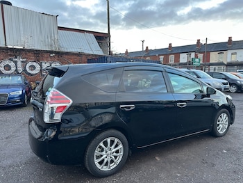 Used Toyota Prius+ 2020 for sale - 77341092: Photo