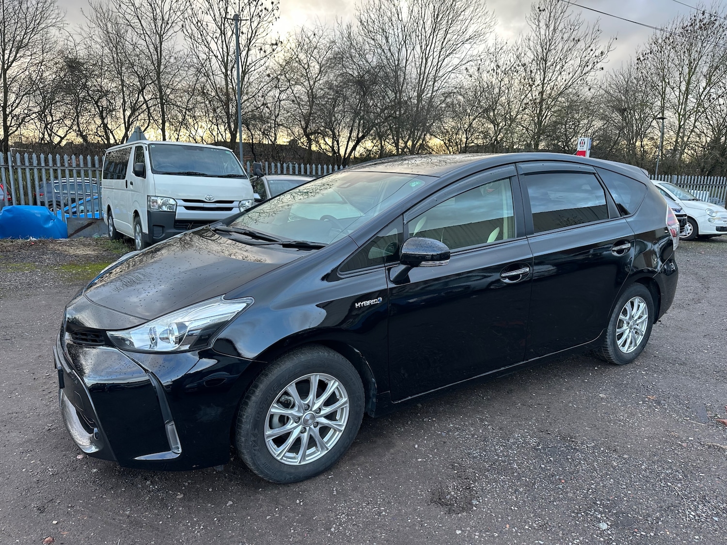 Used Toyota Prius+ 2026 for sale - 77341092: Photo 7