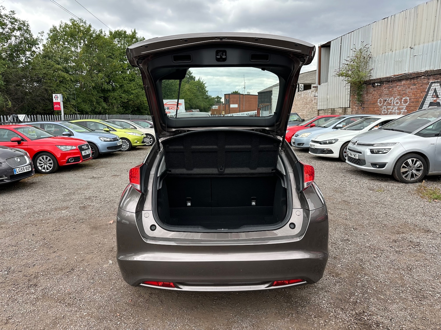 Used Honda Civic 2013 for sale - 76469099: Photo 13