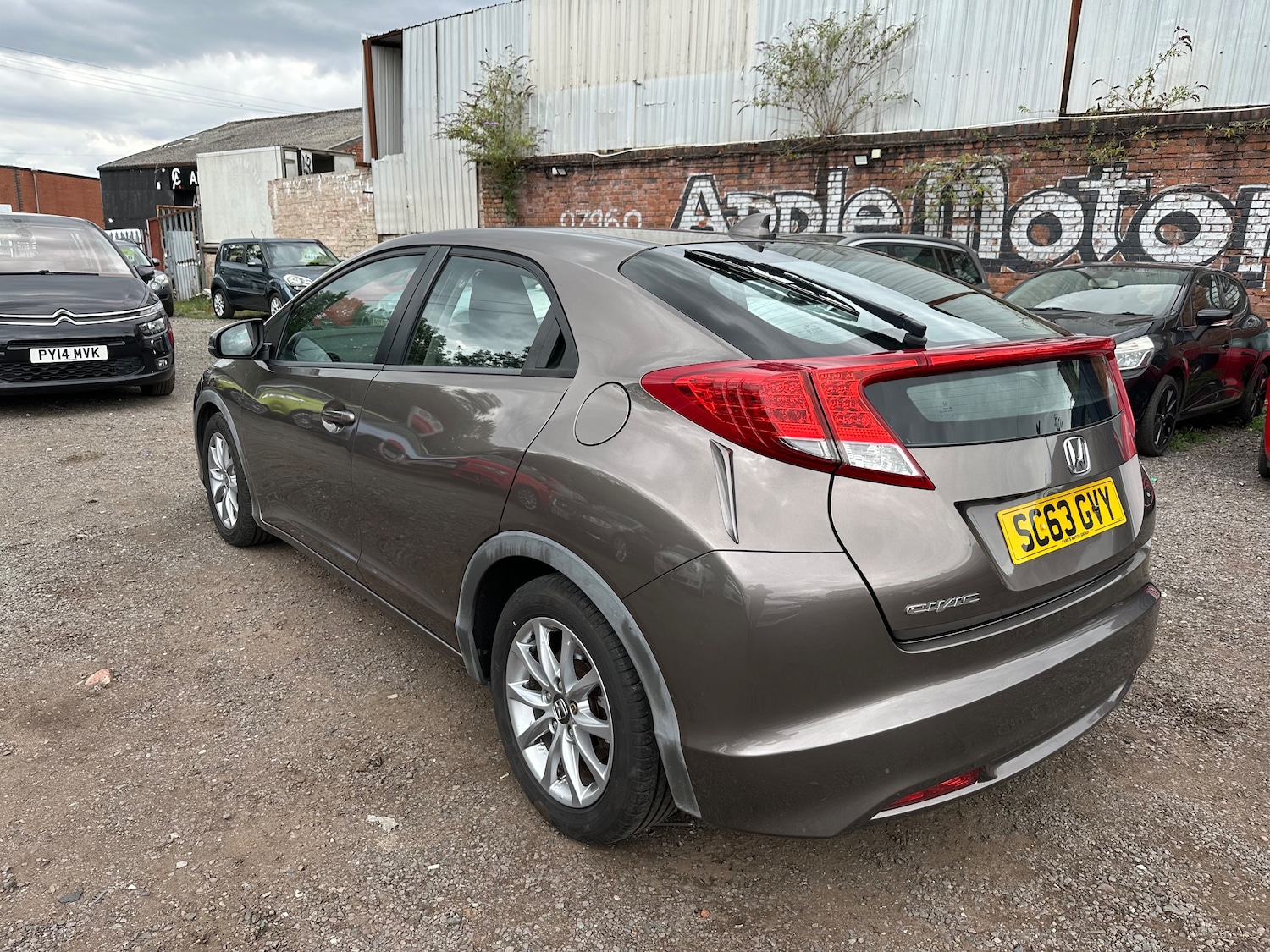 Used Honda Civic 2013 for sale - 76469099: Photo 5