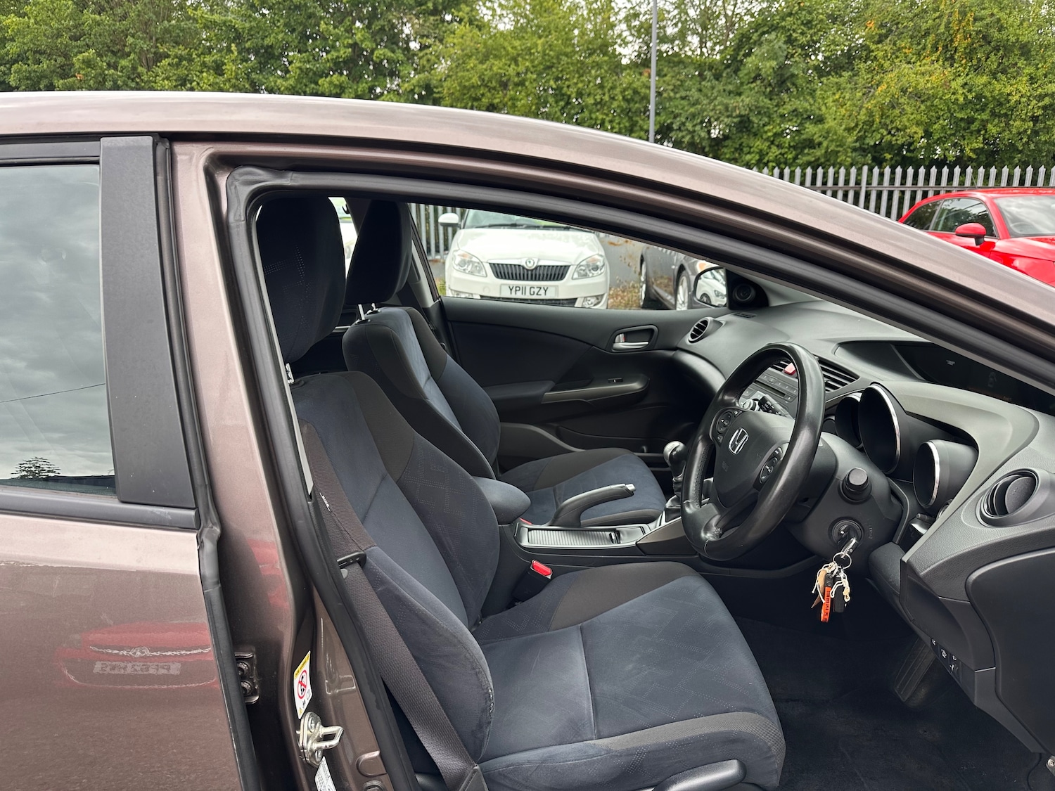 Used Honda Civic 2013 for sale - 76469099: Photo 9