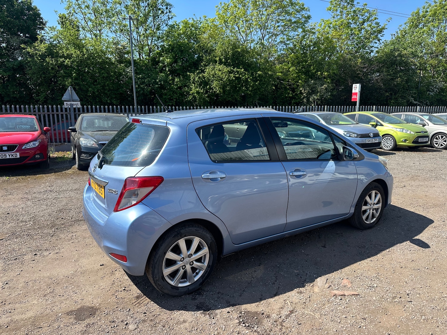Used Toyota Yaris 2013 for sale - 76469088: Photo 3