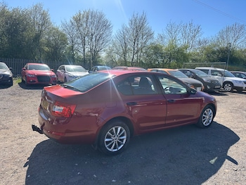 Used Skoda Octavia 2014 for sale - 76469109: Photo