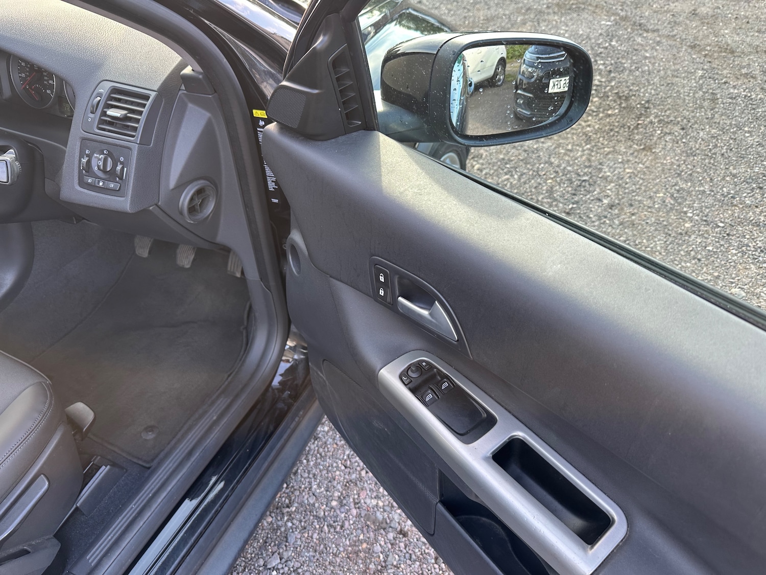 Used Volvo C30 2009 for sale - 76469137: Photo 10