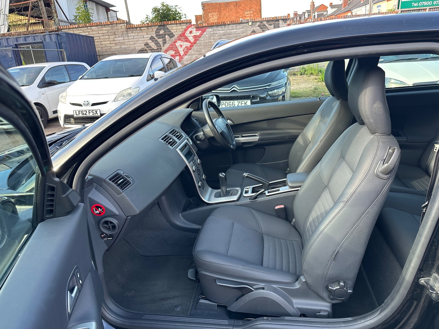 Used Volvo C30 2009 for sale - 76469137: Photo 14