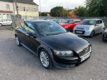Used Volvo C30 2009 for sale - 76469137: Photo